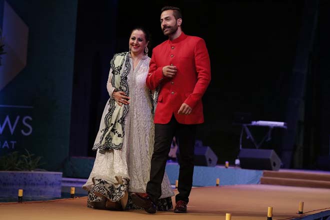 Mona & Sudhansu Pandey